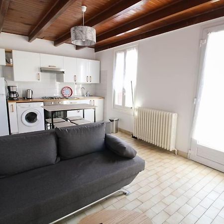 Joli T2 Renove / Wifi / Grand Parking Prive Apartment La Couronne  Bagian luar foto